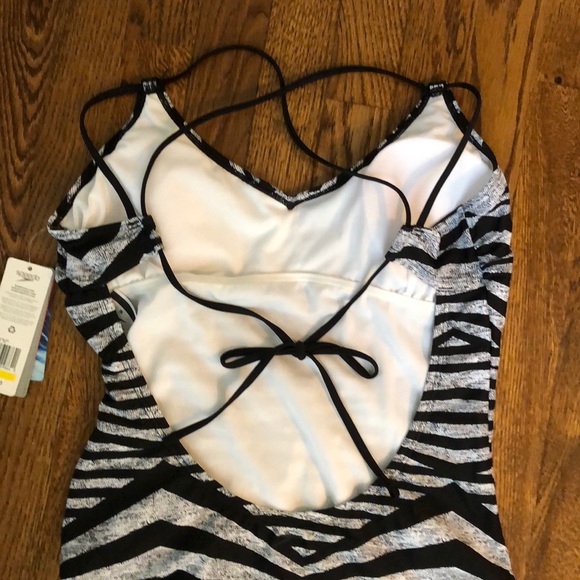 Speedo one piece bathing suit medium brand new - Picture 5 of 7